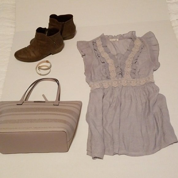Anthropologie Tops - Anthropologie flutter sleeve top